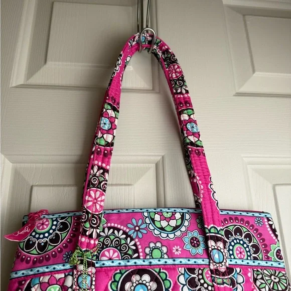 NWT Vera Bradley Cupcake Pink Little Betsy Purse Retired Tote Bag - Picture 3 of 7